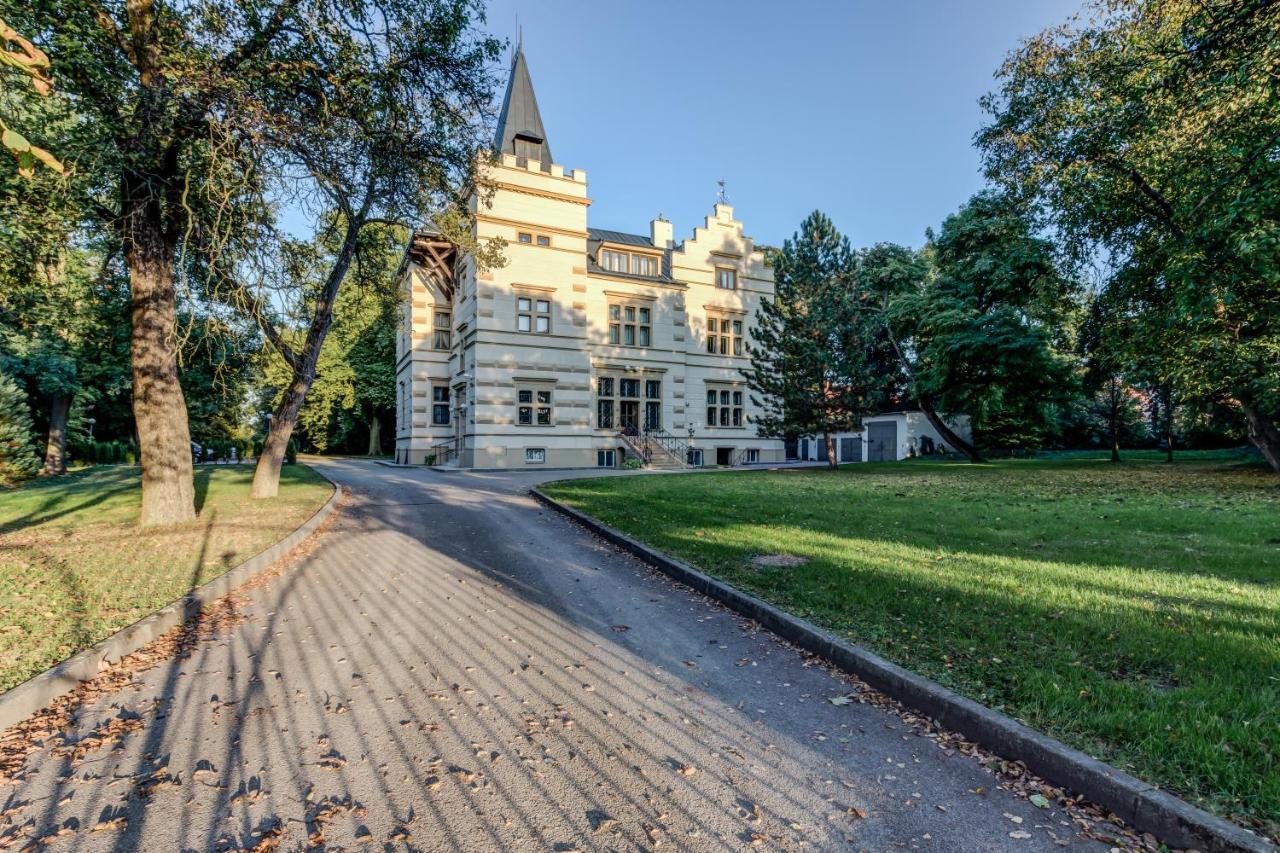 Vila Austerlitz Exterior foto